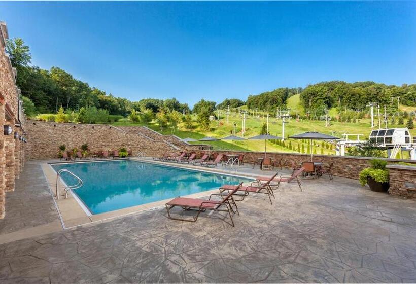 Bear Creek Mountain Resort