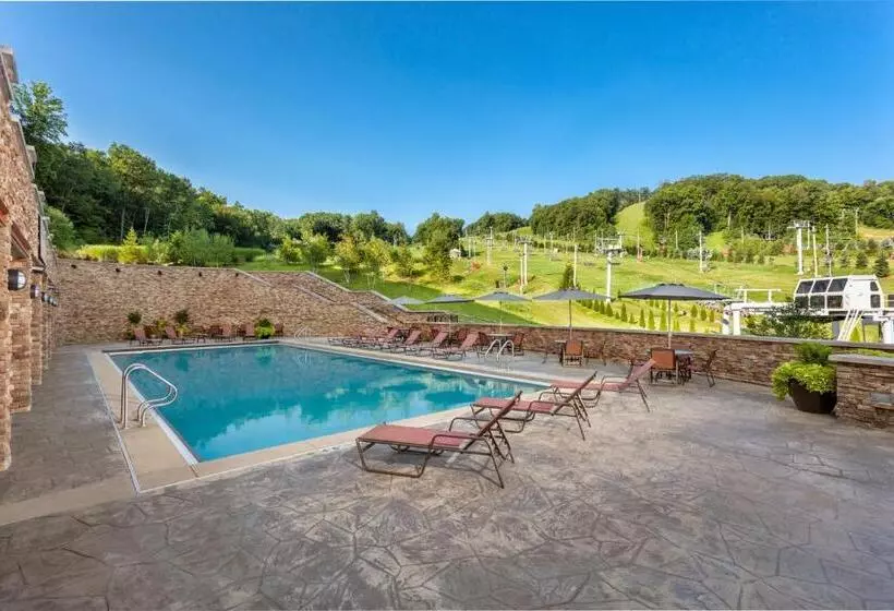 Bear Creek Mountain Resort