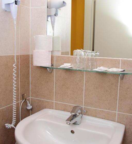 Отель Adalbert Szent György Ház