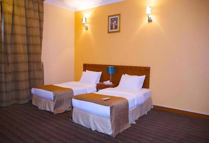 Отель Al Massa Plus