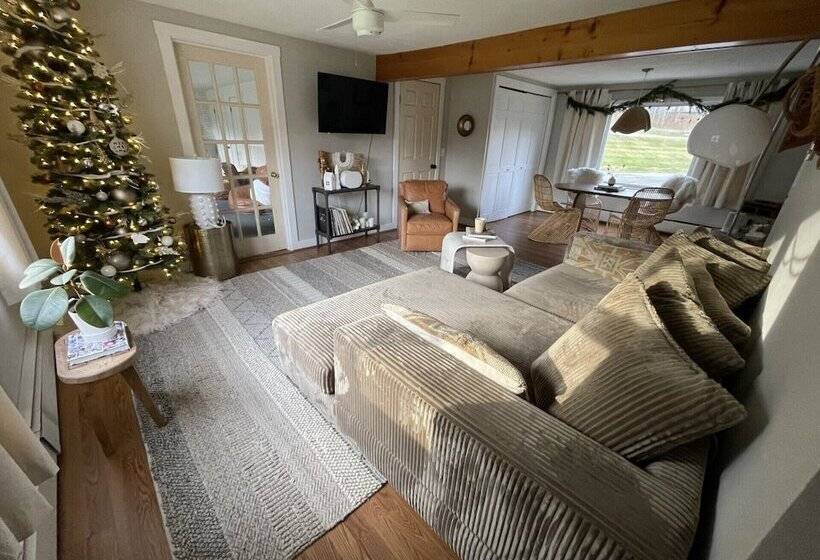 בית מלון כפרי Berkshire Valley Inn