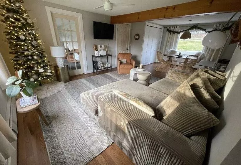 ホテル Berkshire Valley Inn