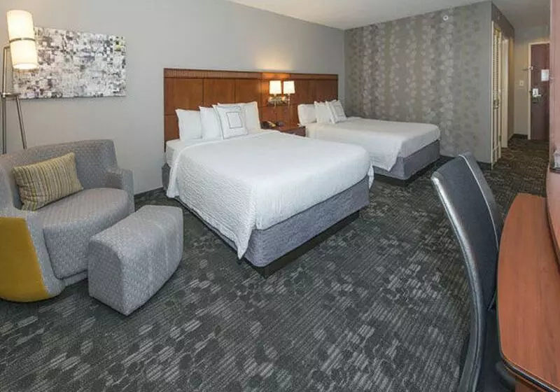 ホテル Courtyard By Marriott Montgomery Prattville