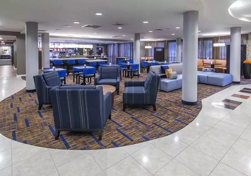 ホテル Courtyard By Marriott Montgomery Prattville