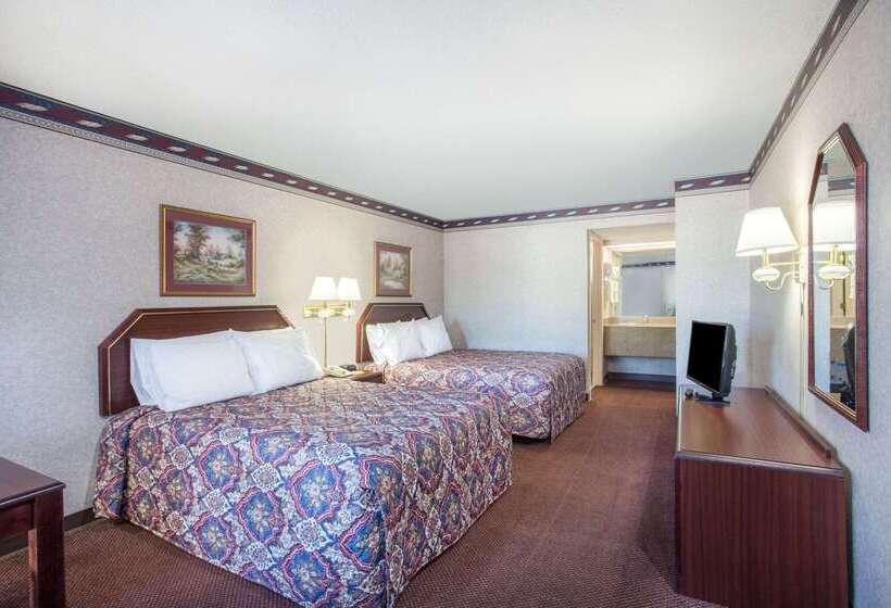 فندق Days Inn By Wyndham Saint Pauls