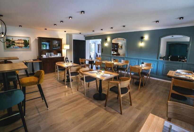 Отель Gabriella