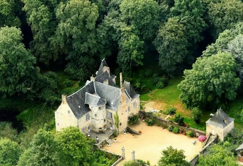 Hotel Manoir De Rouessé