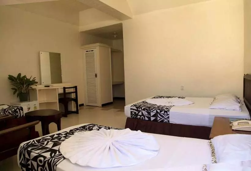 هتل Pasefika Inn