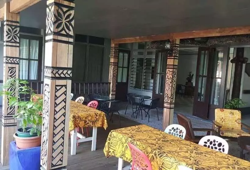 هتل Pasefika Inn