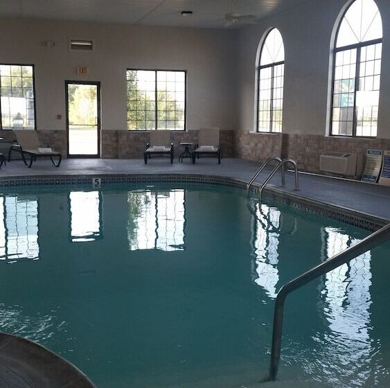 فندق Quality Inn & Suites