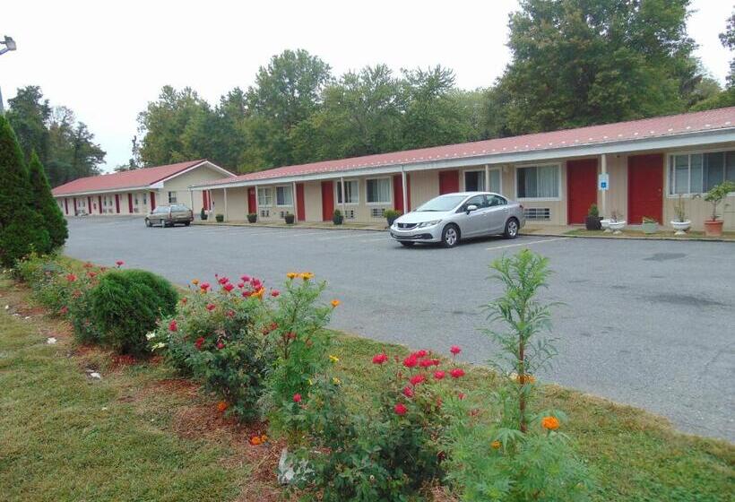 Отель Red Carpet Inn Duncannon