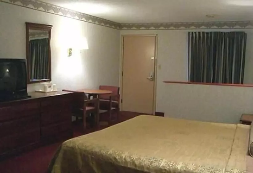 ホテル Red Carpet Inn Williamstown