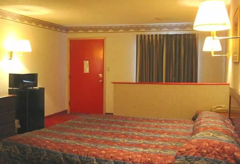 ホテル Red Carpet Inn Williamstown