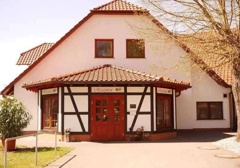 Hotelli & Restaurant Lindengarten