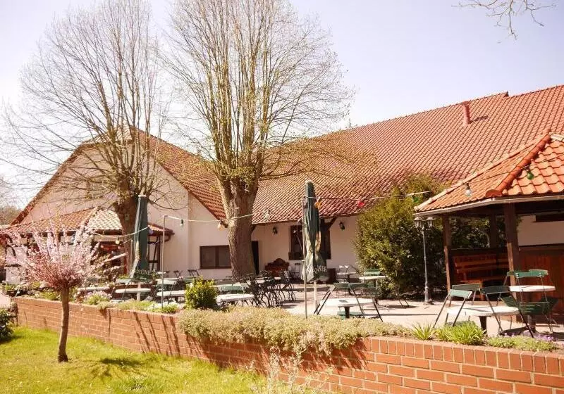 Hotelli & Restaurant Lindengarten