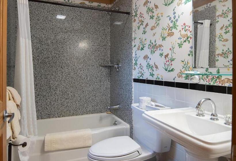 בית מלון כפרי Ridgeway Inn