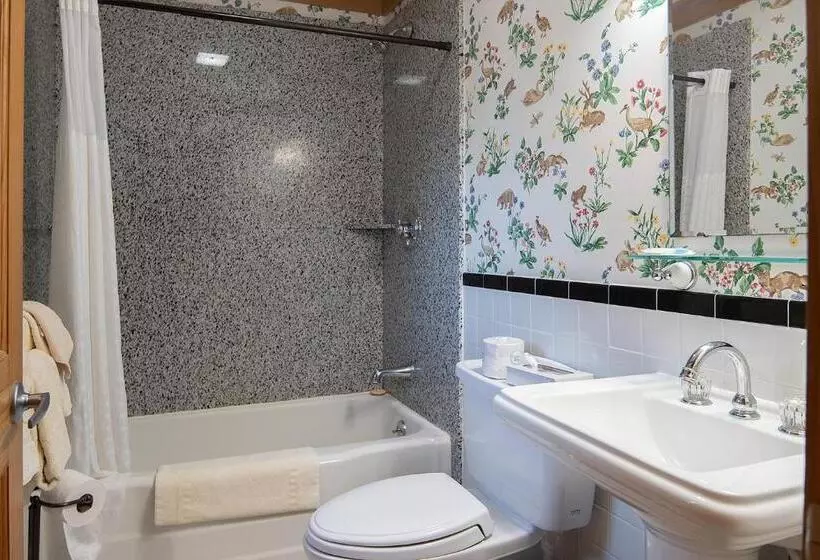 בית מלון כפרי Ridgeway Inn