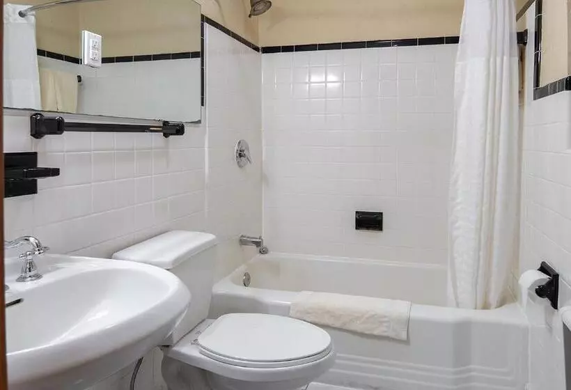 בית מלון כפרי Ridgeway Inn