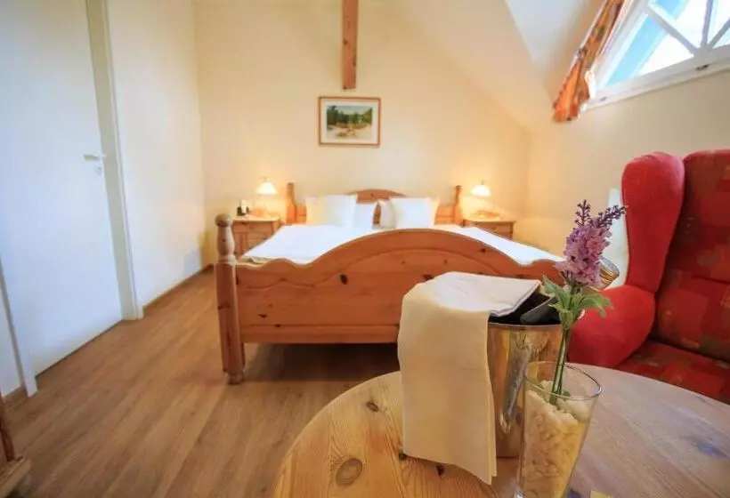 Hotelli Schlösschen Sundische Wiese Zingst