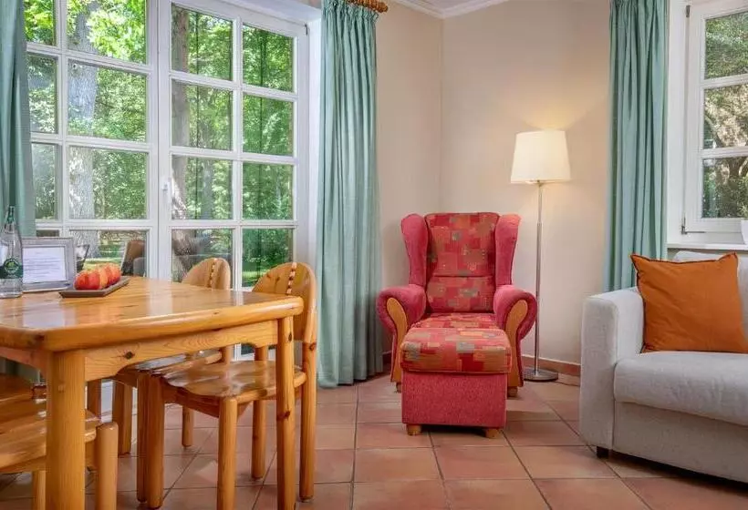 Hotelli Schlösschen Sundische Wiese Zingst