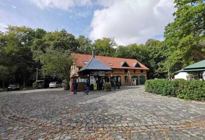 Hotelli Schlösschen Sundische Wiese Zingst
