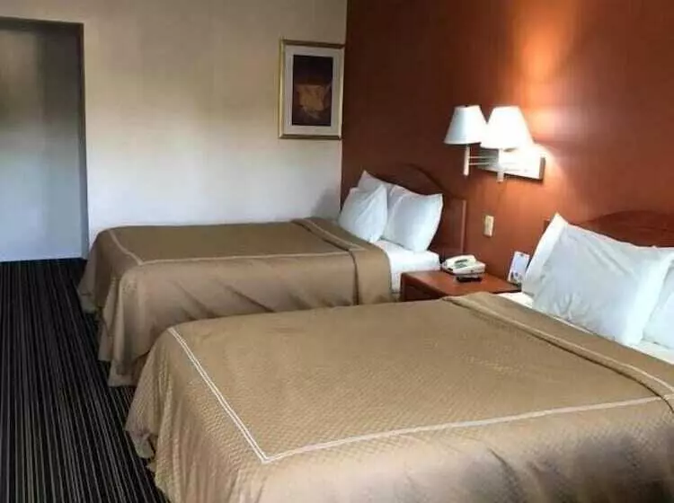 Hotelli Scottish Inn And Suites Perry