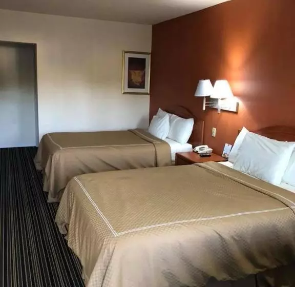 Hotelli Scottish Inn And Suites Perry