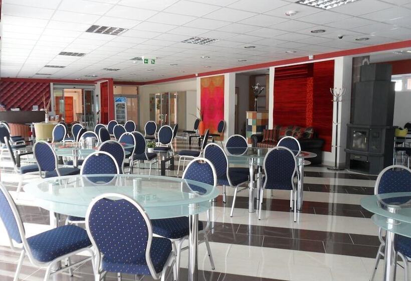 فندق Tisza Corner