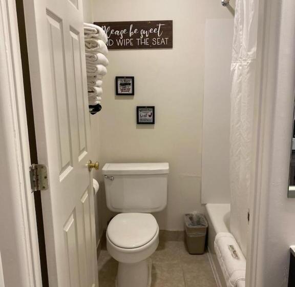 모텔 Jefferson Inn