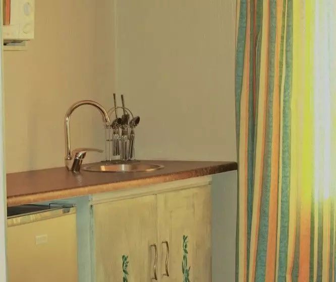 Olive Garden Country Lodge