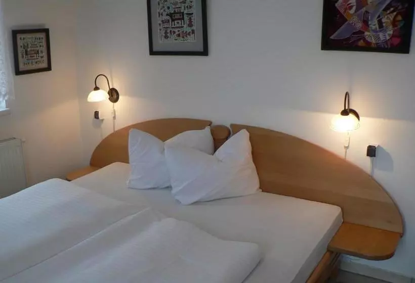 پانسیون Guest House Móritz