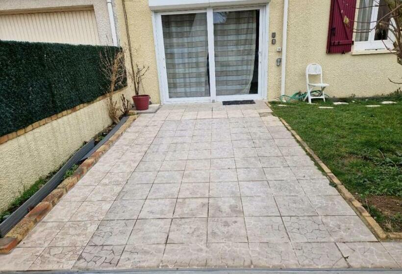 F2 Duplex Chez L Aventurière Près Disneyland