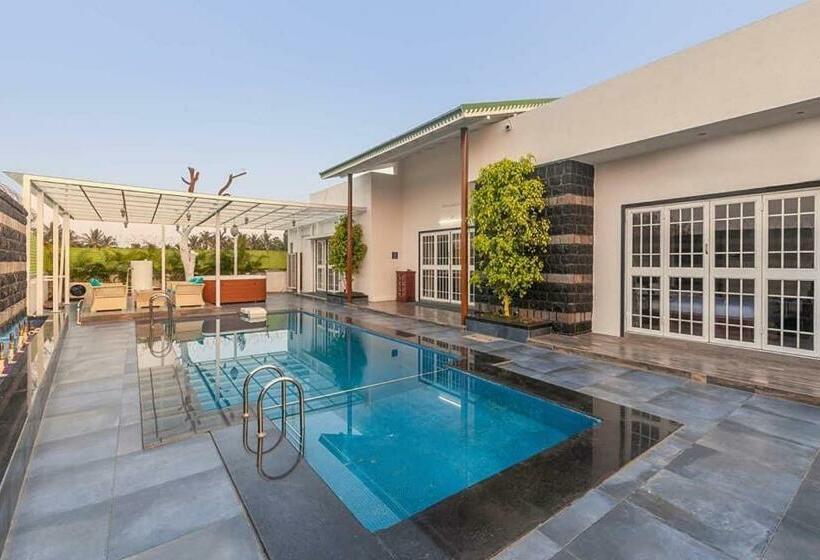 Silver Wood Kardnea 3bhk