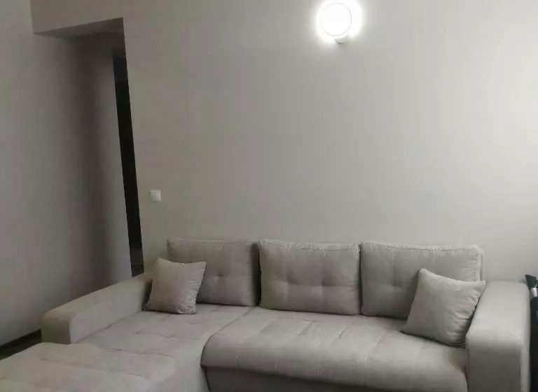 Best Aparthotel Ever! Next To Airport Otopeni