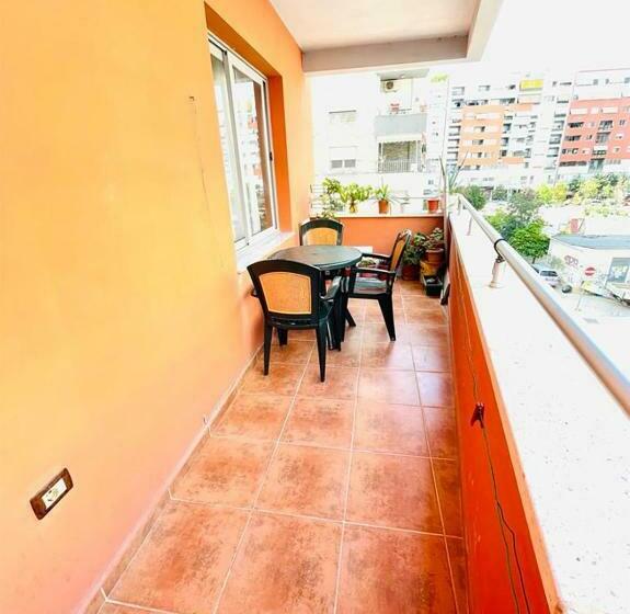 Spacious Holiday Apartment