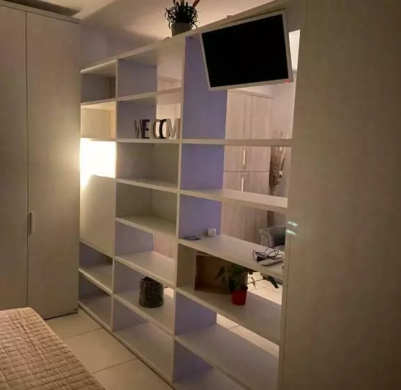 Suite48