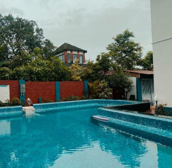 Honeydew Suites And Villas At Vagator Goaround Homes