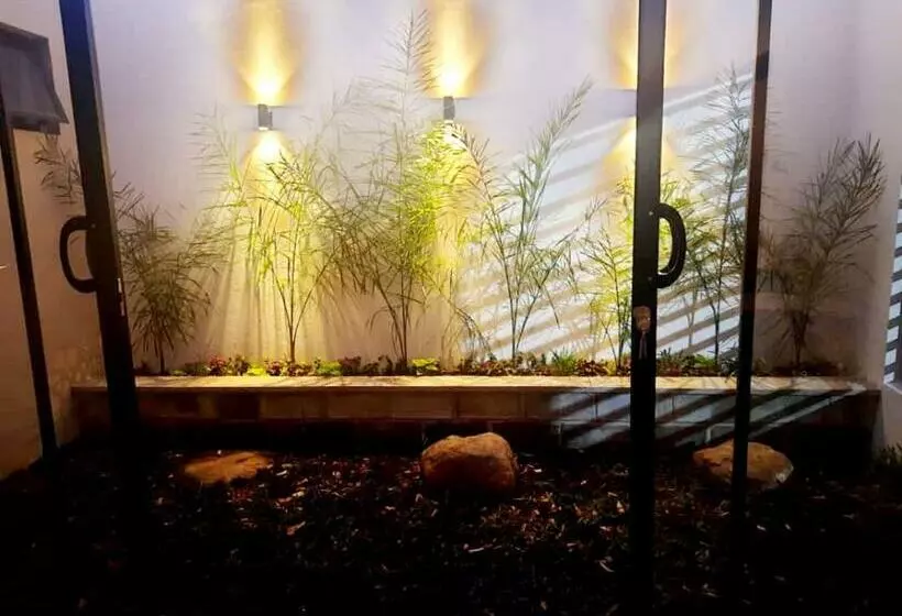 Instahomes By Tru   Garden Suites