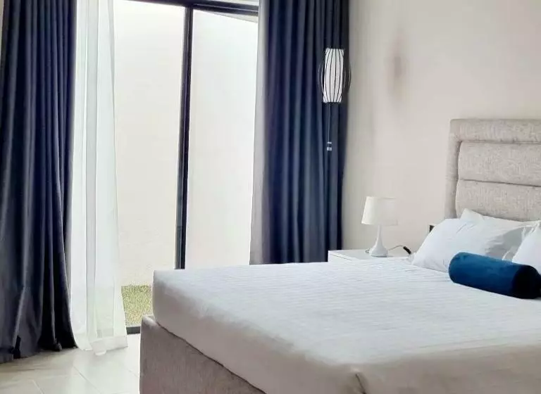 Instahomes By Tru   Garden Suites