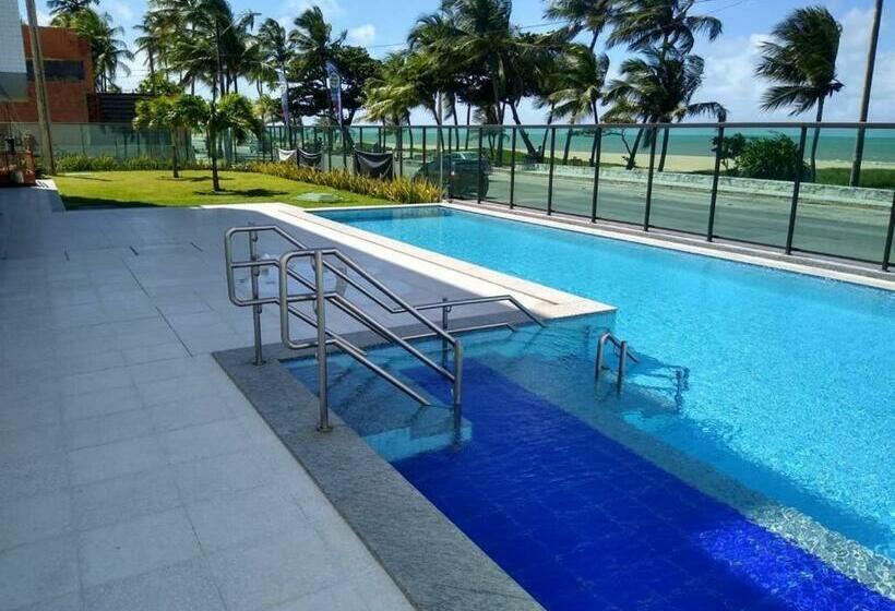 Apto. Beira Mar Alto Padrão By Trh Home Stay