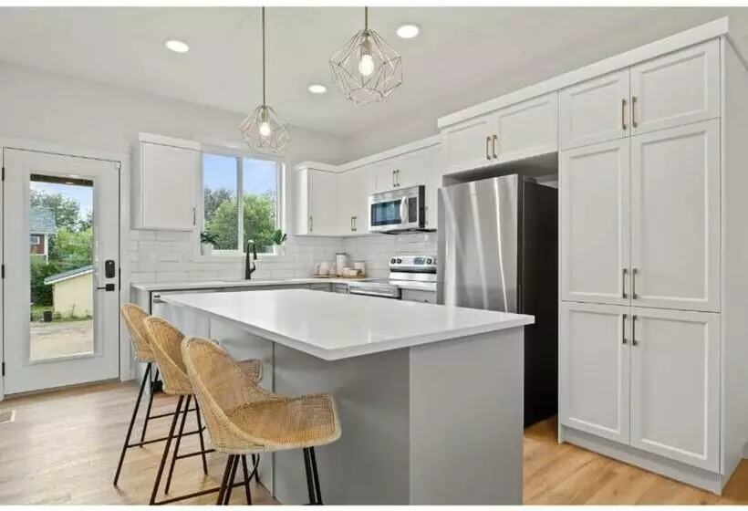 The Promenade I Patio And Bbq I Fire Pit I Sleep 9