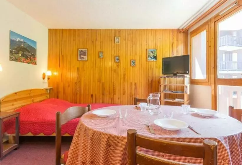 Appartement Cosy · Proche Centre & Télécabine · Balcon Exposé Sud Fr 1 181 2521
