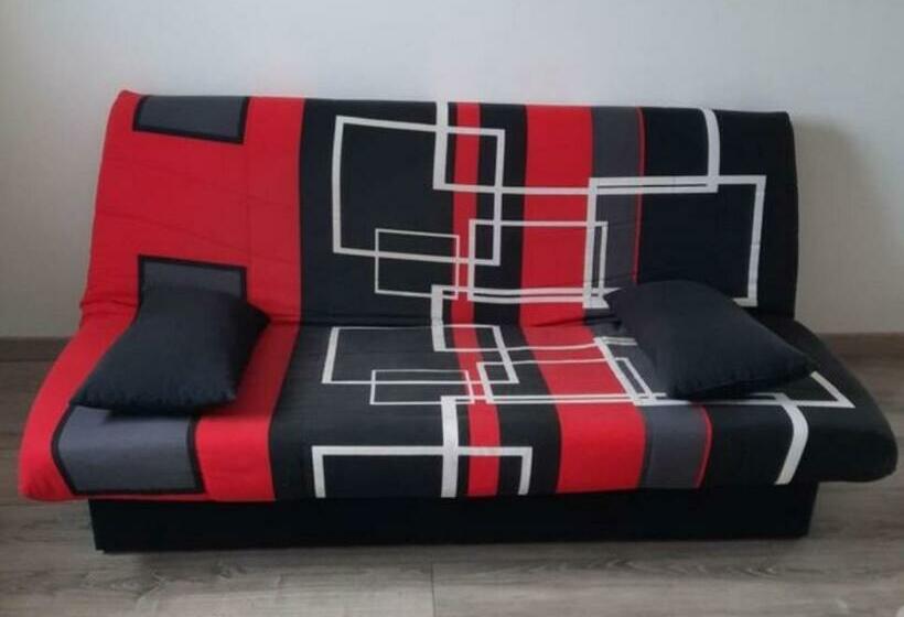 Appartement Rdc Avec Parking Privé