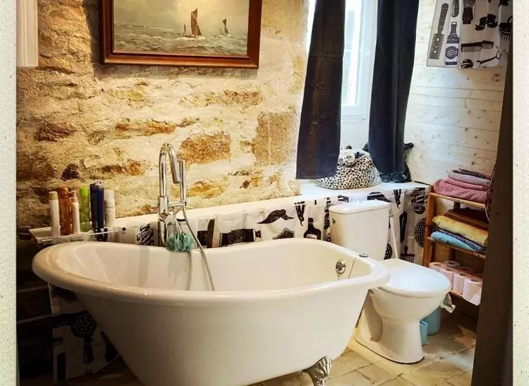 Authentique Maison De Pêcheur Au Coeur D Un Hameau