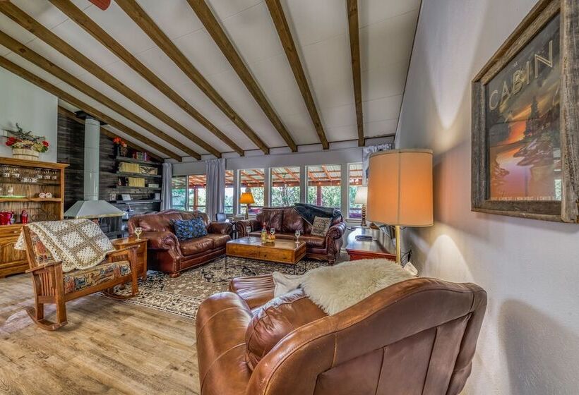 Nana And Papas Mountain Retreat