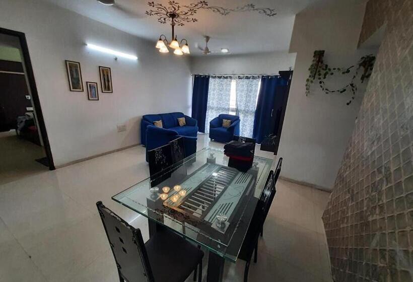 Staeg Skyline View 3bhk 1404