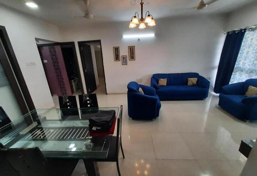 Staeg Skyline View 3bhk 1404