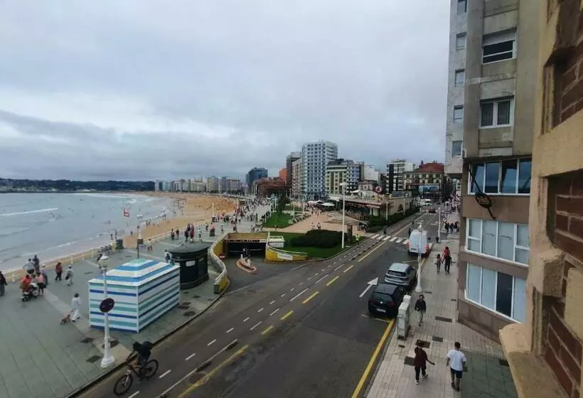 Ave Fénix Piso Emblemático En 1ª Línea De Playa