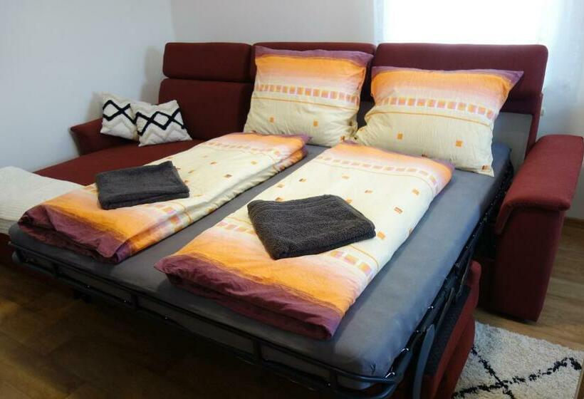 Pod Chlumem   útulný Byt V Blízkosti Centra