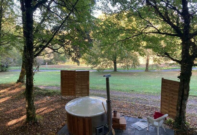 Logis Des 4 Fées Et Son Bain Nordique